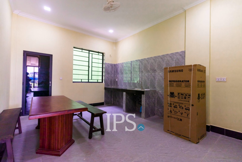 2 Bedroom Flat For Rent - Slor Kram, Siem Reap