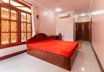 4 Bedroom House For Rent - Svay Dangkum, Siem Reap thumbnail