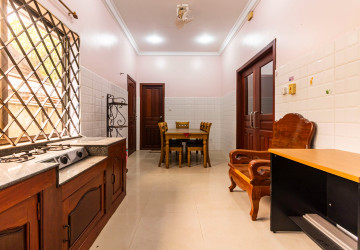 4 Bedroom House For Rent - Svay Dangkum, Siem Reap thumbnail