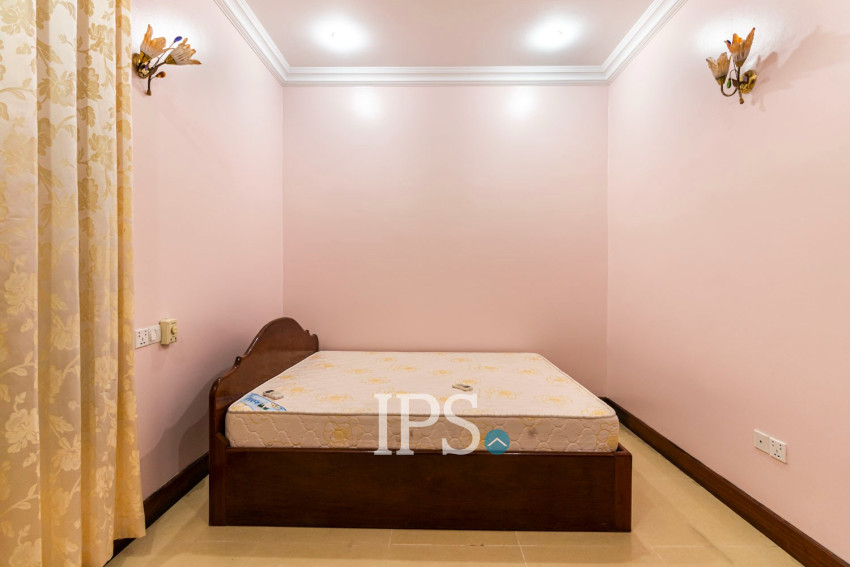 4 Bedroom House For Rent - Svay Dangkum, Siem Reap