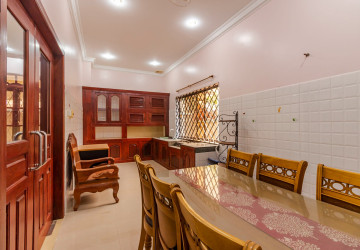 4 Bedroom House For Rent - Svay Dangkum, Siem Reap thumbnail