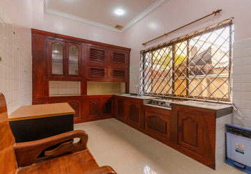 4 Bedroom House For Rent - Svay Dangkum, Siem Reap thumbnail
