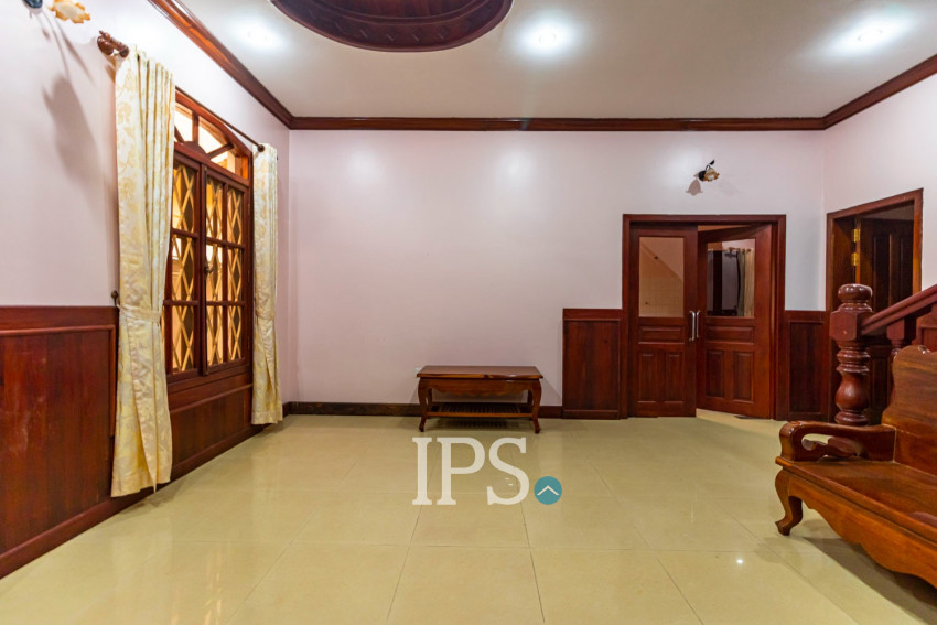 4 Bedroom House For Rent - Svay Dangkum, Siem Reap