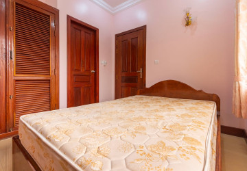 4 Bedroom House For Rent - Svay Dangkum, Siem Reap thumbnail