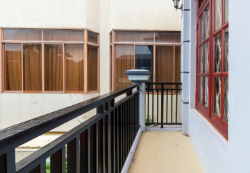 4 Bedroom House For Rent - Svay Dangkum, Siem Reap thumbnail