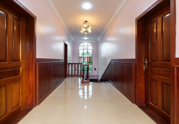 4 Bedroom House For Rent - Svay Dangkum, Siem Reap thumbnail