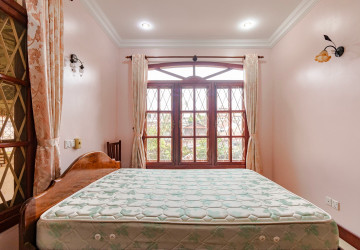 4 Bedroom House For Rent - Svay Dangkum, Siem Reap thumbnail