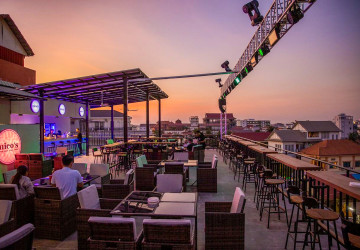 23 Bedroom Hotel For Rent - Svay Dangkum, Siem Reap thumbnail