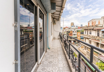 Renovated 3 Bedroom Duplex Apartment For Sale - 7 Makara, Phnom Penh thumbnail