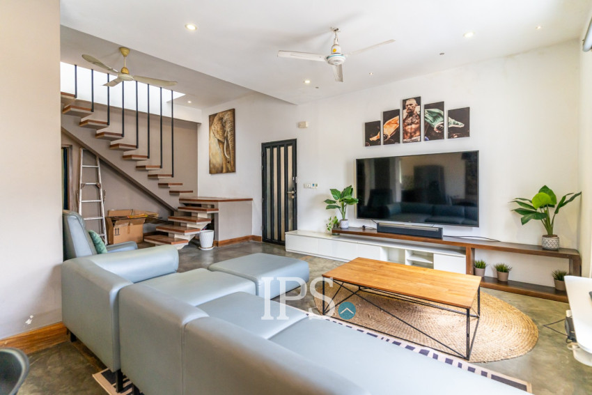 Renovated 3 Bedroom Duplex Apartment For Sale - 7 Makara, Phnom Penh