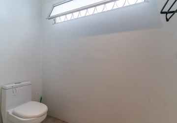Renovated 3 Bedroom Duplex Apartment For Sale - 7 Makara, Phnom Penh thumbnail