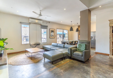Renovated 3 Bedroom Duplex Apartment For Sale - 7 Makara, Phnom Penh thumbnail