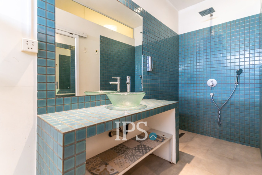 Renovated 3 Bedroom Duplex Apartment For Sale - 7 Makara, Phnom Penh