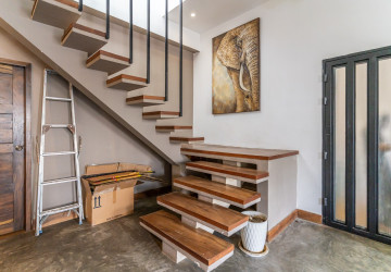 Renovated 3 Bedroom Duplex Apartment For Sale - 7 Makara, Phnom Penh thumbnail
