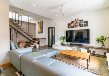 Renovated 3 Bedroom Duplex Apartment For Sale - 7 Makara, Phnom Penh thumbnail