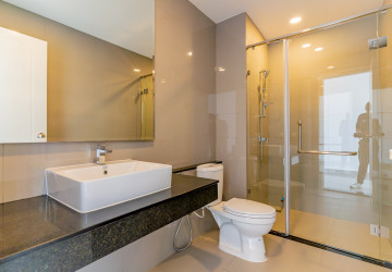 4 Bedroom Corner Shophouse For Rent - Borey Chip Mong 271, Khan Meanchey, Phnom Penh thumbnail