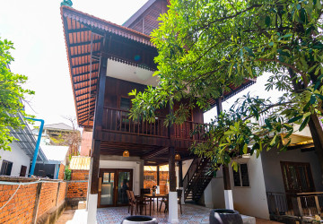 1 Bedroom Wooden House For Rent - Sala Kamreuk, Siem Reap thumbnail
