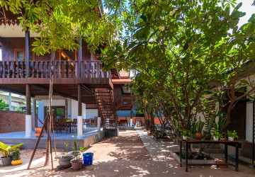 1 Bedroom Wooden House For Rent - Sala Kamreuk, Siem Reap thumbnail