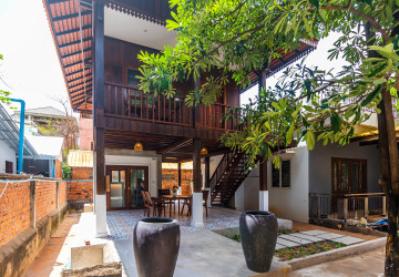 1 Bedroom Wooden House For Rent - Sala Kamreuk, Siem Reap thumbnail