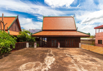 1 Bedroom Wooden House For Rent - Sala Kamreuk, Siem Reap thumbnail