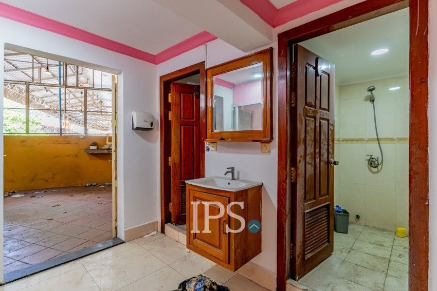 4 Storey Double Shophouse For Rent - Boeung Kak 1, Phnom Penh