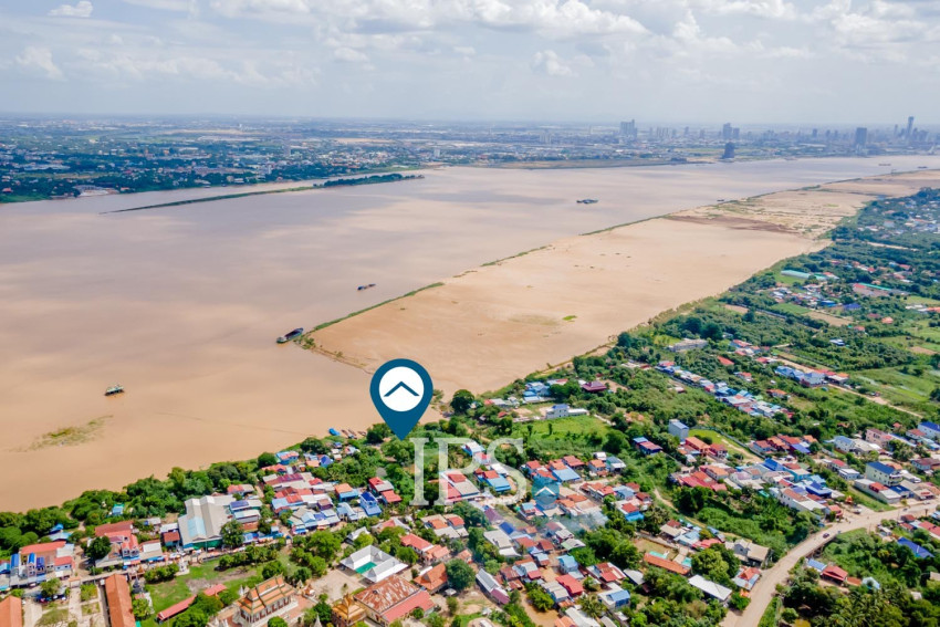 3,068 Sqm Prime Riverfront Land For Sale - Lvea Aem, Kandal Province