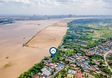 3,068 Sqm Prime Riverfront Land For Sale - Lvea Aem, Kandal Province thumbnail