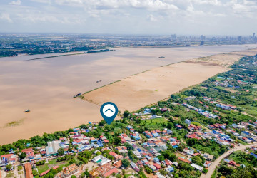 3,068 Sqm Prime Riverfront Land For Sale - Lvea Aem, Kandal Province thumbnail
