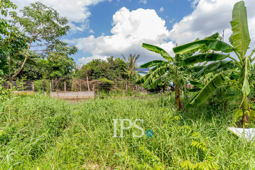 3,068 Sqm Prime Riverfront Land For Sale - Lvea Aem, Kandal Province