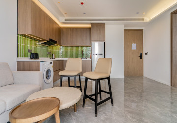 1 Bedroom Serviced Apartment For Rent - Tonle Bassac, Phnom Penh thumbnail