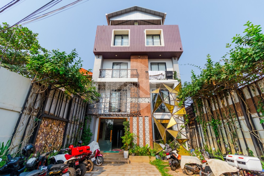 18 Sqm Office Space For Rent - Svay Dangkum, Siem Reap - Image 10