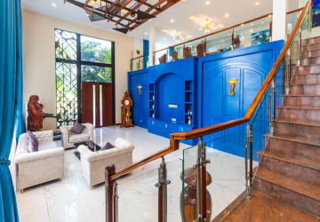 4 Bedroom Duplex Apartment For Rent - Svay Dangkum, Siem Reap thumbnail