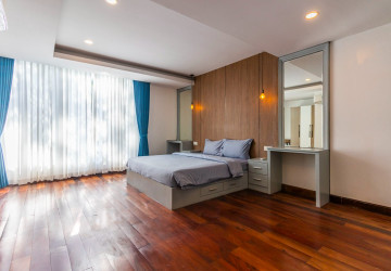 4 Bedroom Duplex Apartment For Rent - Svay Dangkum, Siem Reap thumbnail