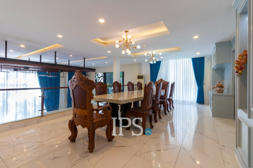 4 Bedroom Duplex Apartment For Rent - Svay Dangkum, Siem Reap