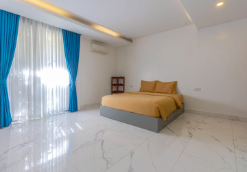 4 Bedroom Duplex Apartment For Rent - Svay Dangkum, Siem Reap thumbnail
