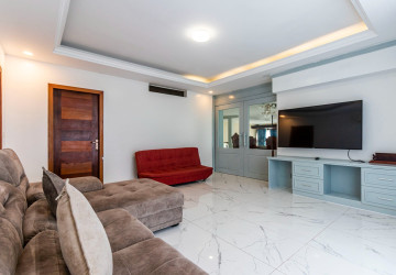 4 Bedroom Duplex Apartment For Rent - Svay Dangkum, Siem Reap thumbnail