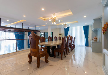 4 Bedroom Duplex Apartment For Rent - Svay Dangkum, Siem Reap thumbnail