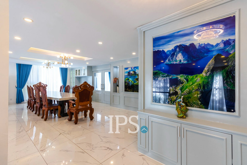 4 Bedroom Duplex Apartment For Rent - Svay Dangkum, Siem Reap