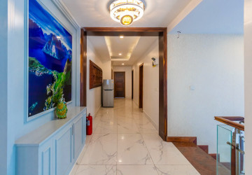 4 Bedroom Duplex Apartment For Rent - Svay Dangkum, Siem Reap thumbnail