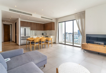 3 Bedroom Condo For Rent - Embassy Central, BKK1, Phnom Penh thumbnail