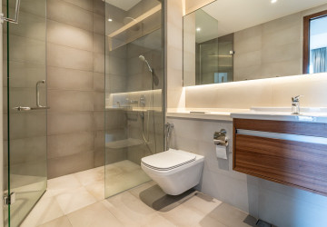 3 Bedroom Condo For Rent - Embassy Central, BKK1, Phnom Penh thumbnail