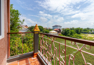 Studio Apartment For Rent - Svay Dangkum, Siem Reap thumbnail