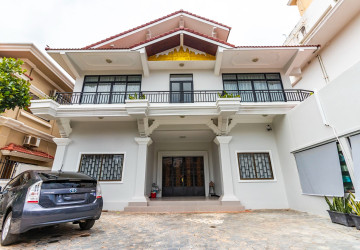 1 Bedroom Apartment For Rent - Slor Kram, Siem Reap thumbnail