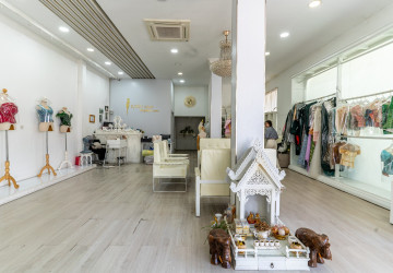 3 Storey Corner Shophouse For Rent - BKK3, Phnom Penh thumbnail