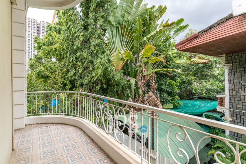 8 Bedroom Villa For Rent - Tonle Bassac, Phnom Penh