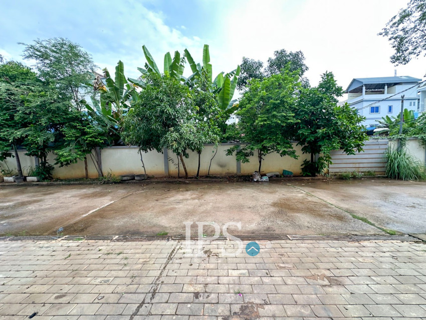 3 Bedroom Flat For Rent -Svay Dangkum, Siem Reap