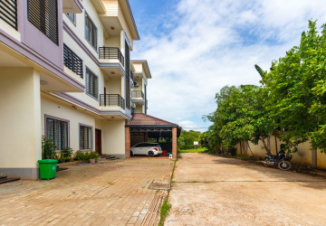 3 Bedroom Flat For Rent -Svay Dangkum, Siem Reap thumbnail