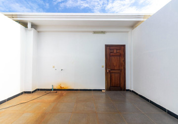 3 Bedroom Flat For Rent -Svay Dangkum, Siem Reap thumbnail