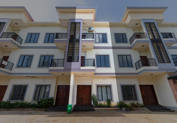 3 Bedroom Flat For Rent -Svay Dangkum, Siem Reap thumbnail