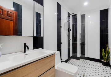 3 Bedroom Flat For Rent -Svay Dangkum, Siem Reap thumbnail